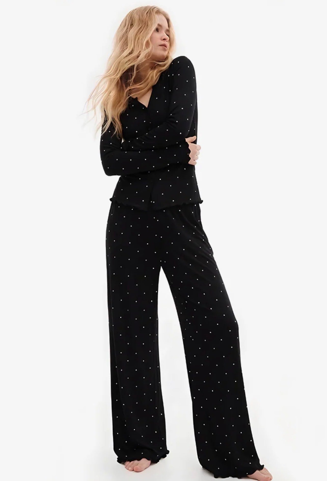 Ivory Dream Set - Black