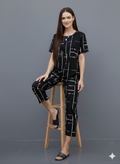 HN-BLACK CAPRI PRINTED NIGHT SUIT