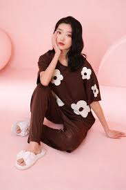BROWN FLORAL PRINTED NIGHT SUIT